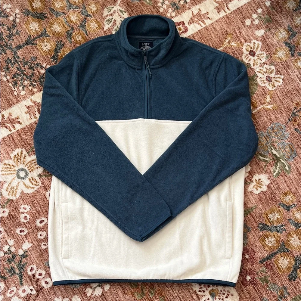 J. Crew Men's Navy and White Zip-Up Sweater